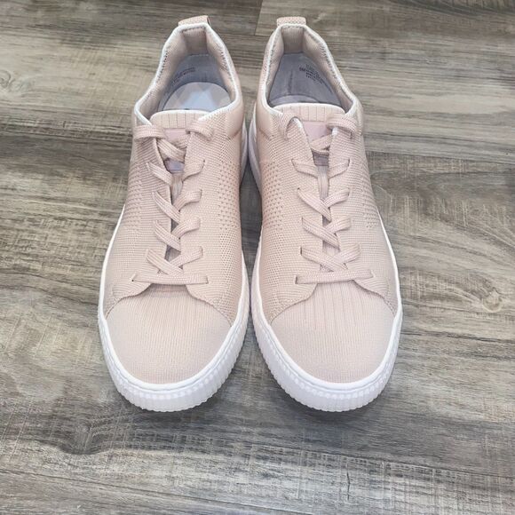 Sofft Shoes - Sofft Faro in Intimo Pink Size 9